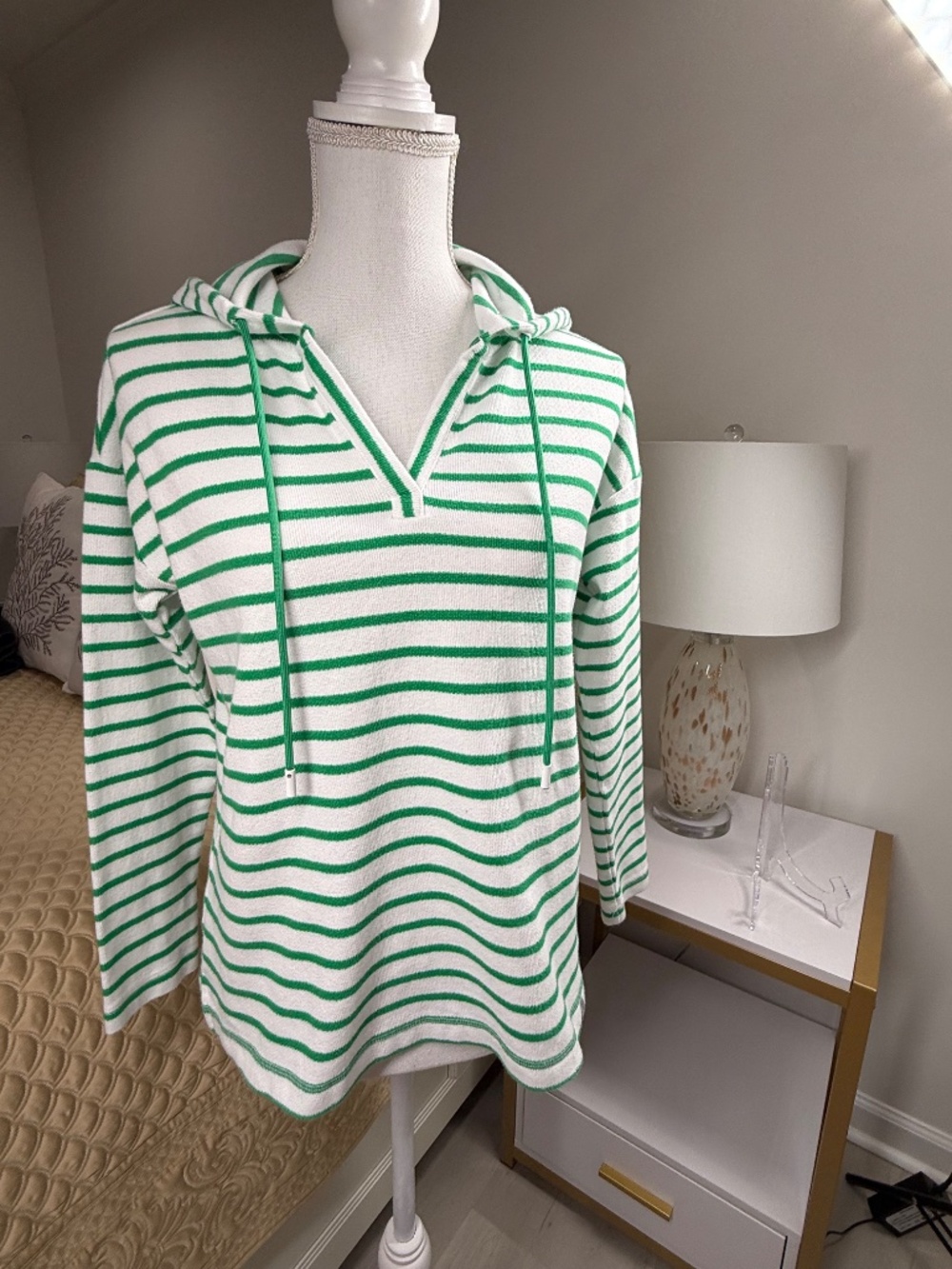 T by Talbots Hooded Top Size XS